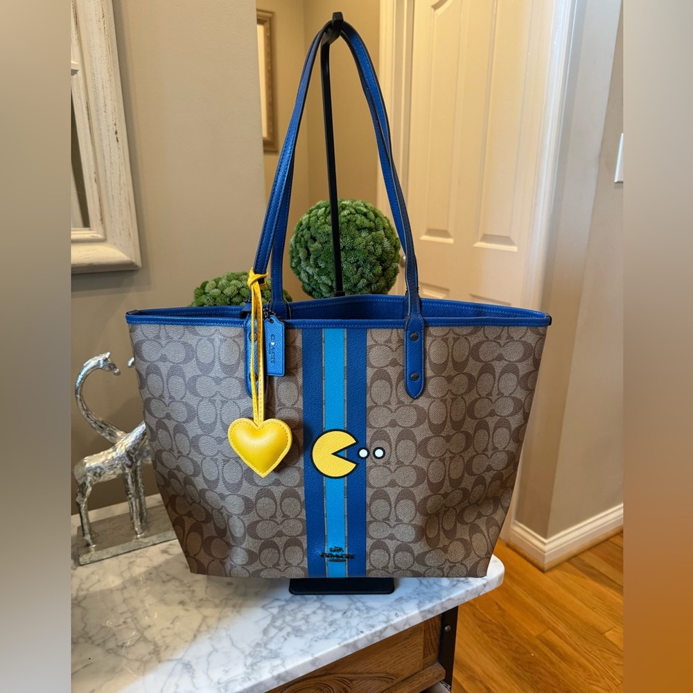 Coach - NWT Pac-Man Tote with Pouch and unbranded bag charm - Limited Edition